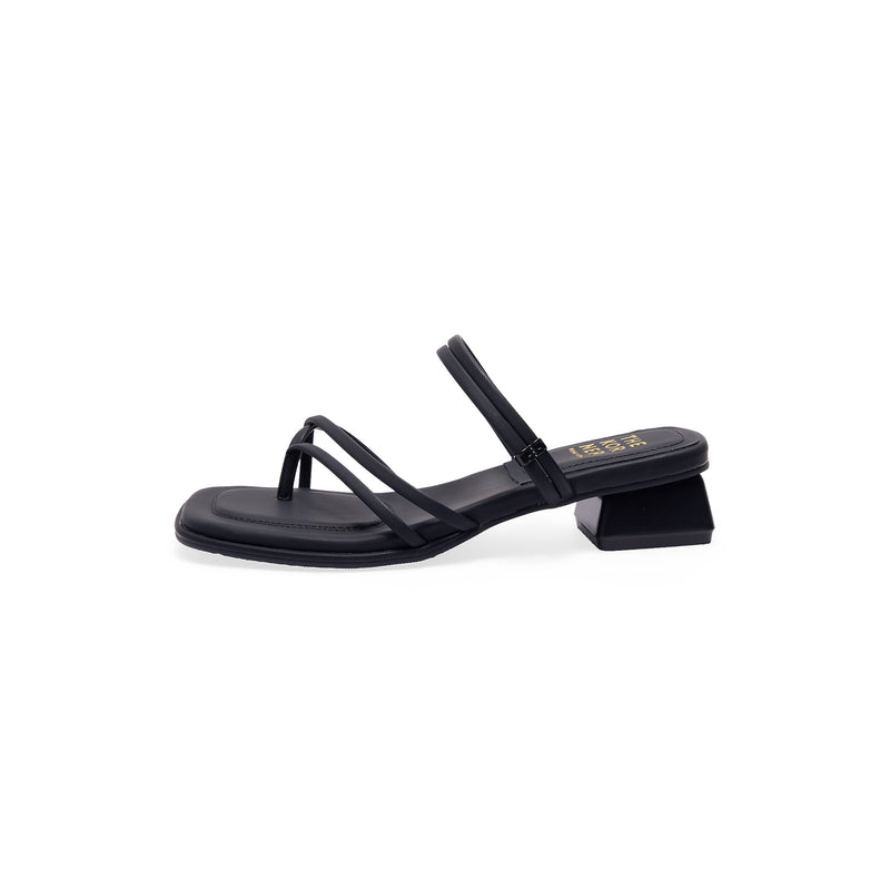 Kasual Knot Sandals - Black (BLK)