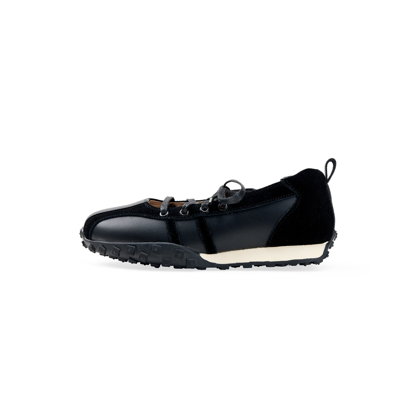 Kora Laces Sneakers - Black (BLK)