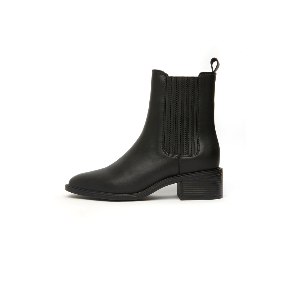 Kiley Chelsea Boots - Black (BLK)
