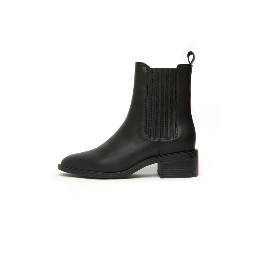 Kiley Chelsea Boots - Black (BLK)