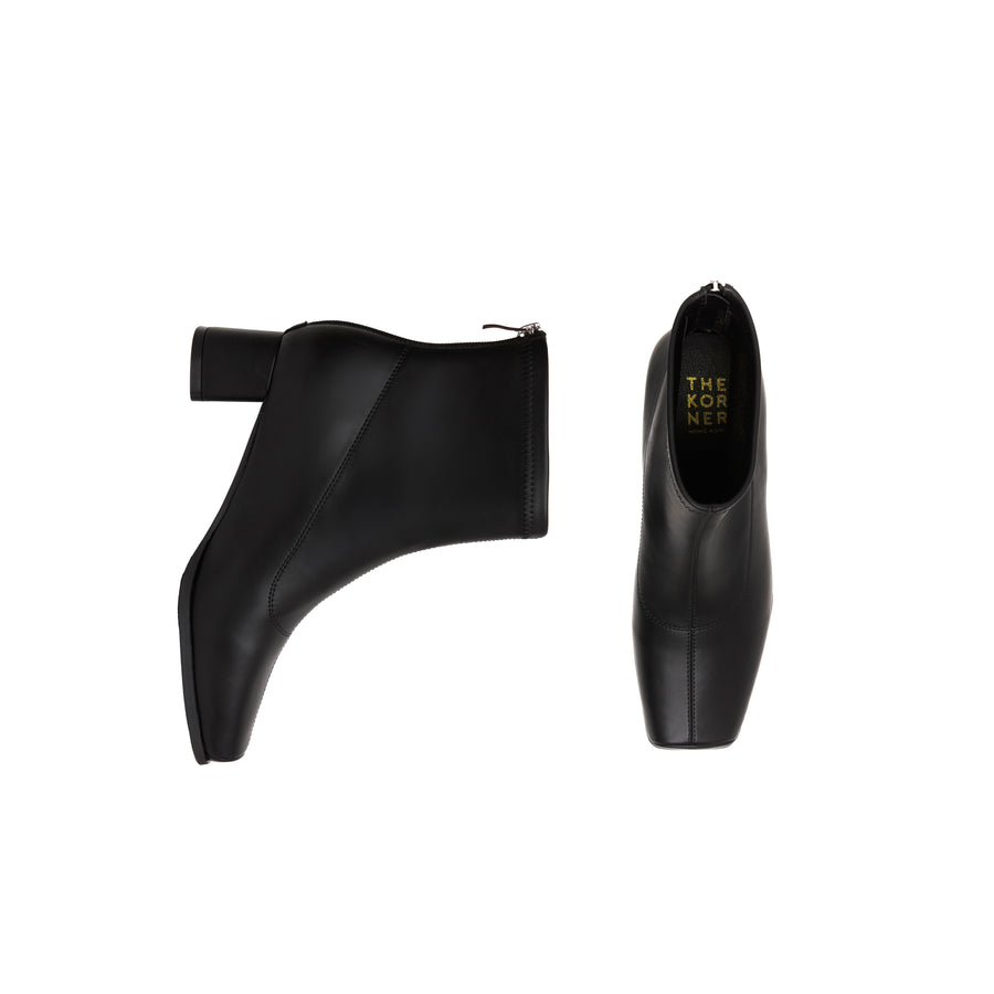 Kala Zip Boots - Black (BLK)