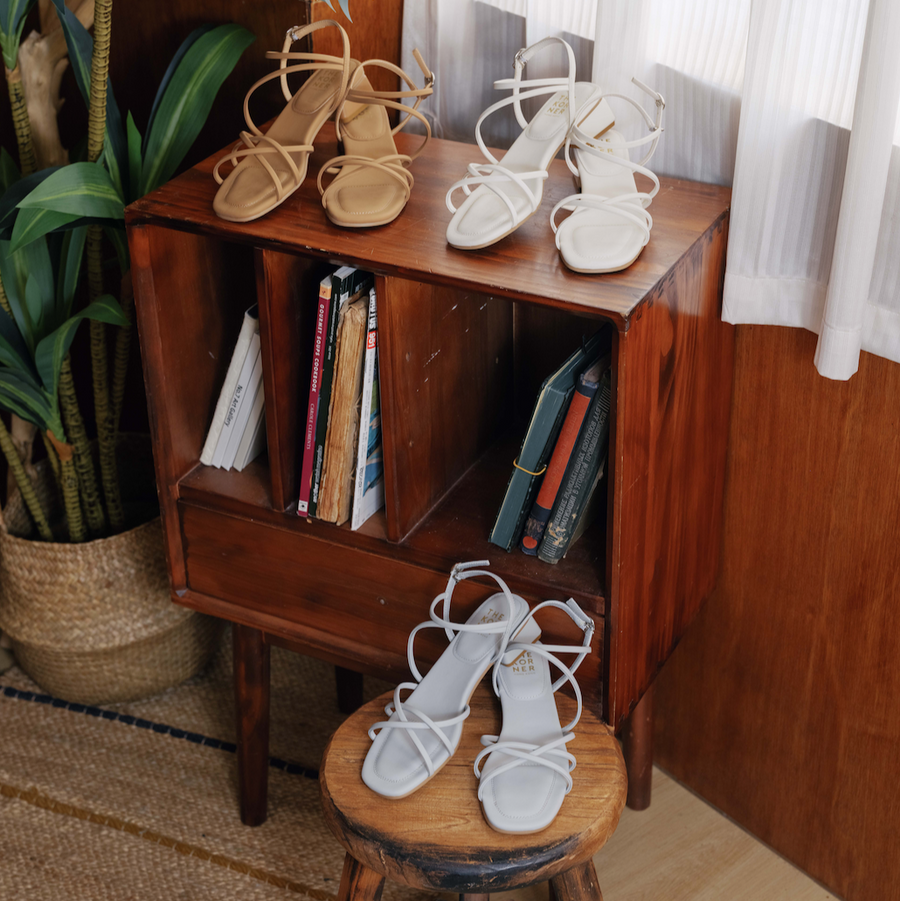 Kasual Stripe Sandals - Beige (BEI)