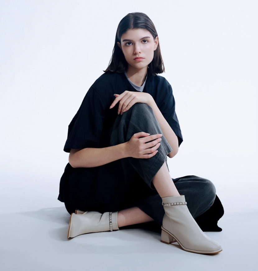 Kiley Zip Boots - Beige (BEI)