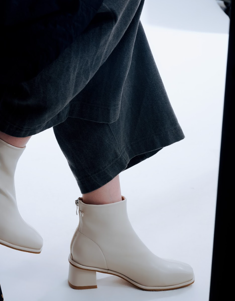 Kiley Zip Boots - Beige (BEI)